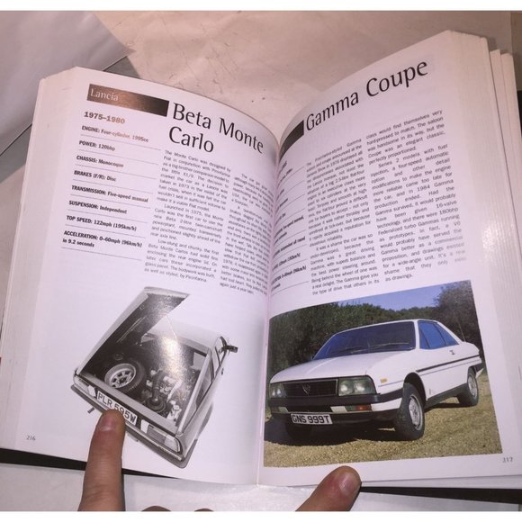 The A-Z of Cars: The Greatest Automobiles Ever Book- Hilton Holloway & Martin Bu - Picture 4 of 5
